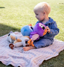 Load image into Gallery viewer, Isabelle & Phoenix Plush from Puffin Rock and the New Friends Movie